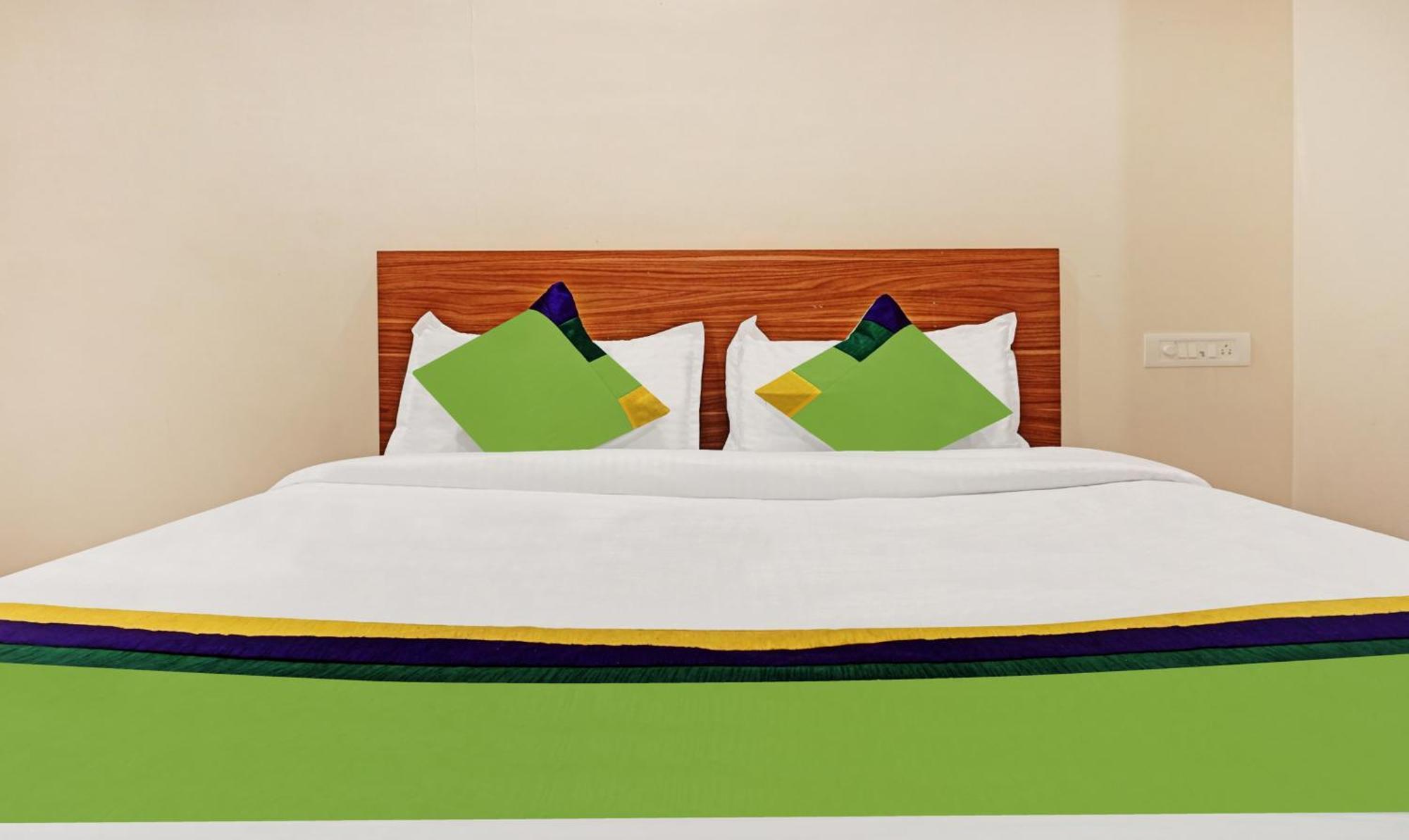 Hotel Treebo Trip Sai Krupa Pune Esterno foto