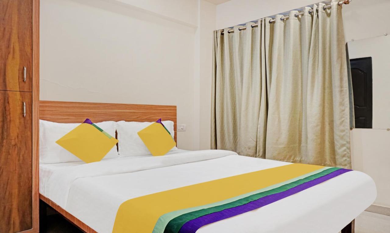 Hotel Treebo Trip Sai Krupa Pune Esterno foto